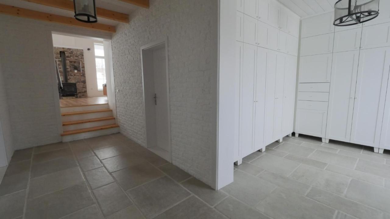Вилла Apartmanovy Dom S Virivkou, Pod Secnom, Liptovsky Jan Липтовски-Микулаш Экстерьер фото