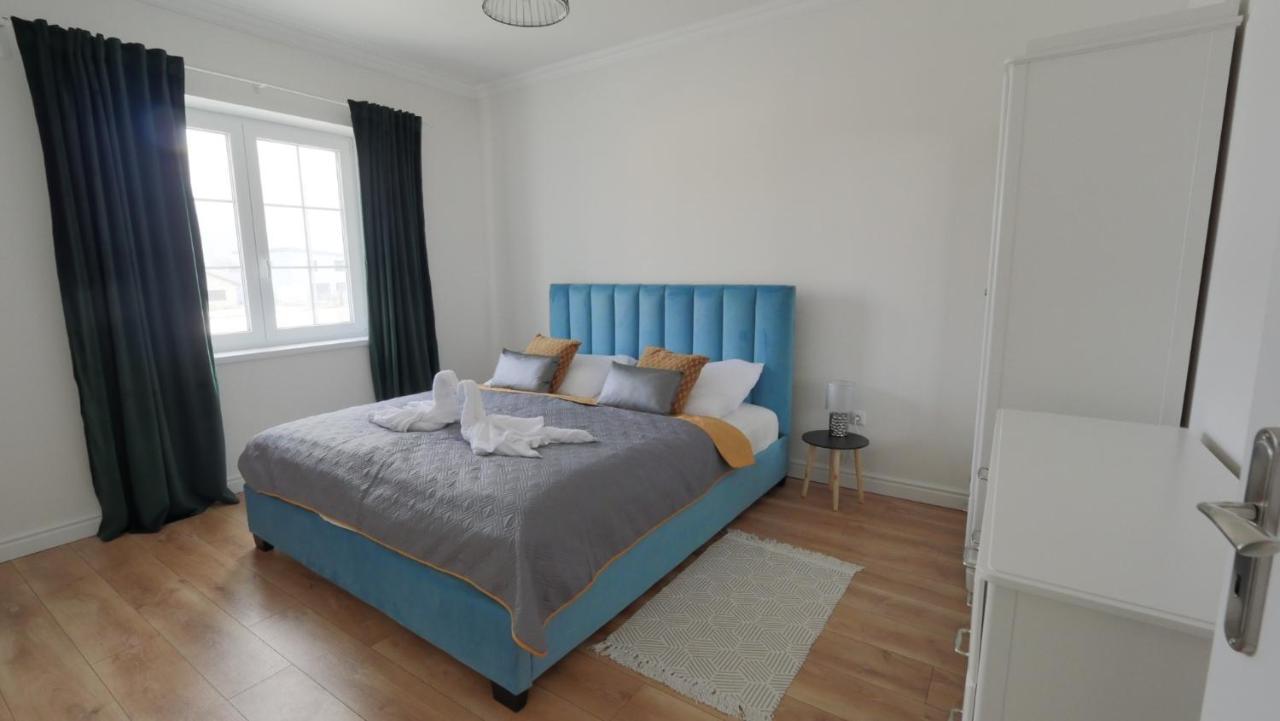 Вилла Apartmanovy Dom S Virivkou, Pod Secnom, Liptovsky Jan Липтовски-Микулаш Экстерьер фото