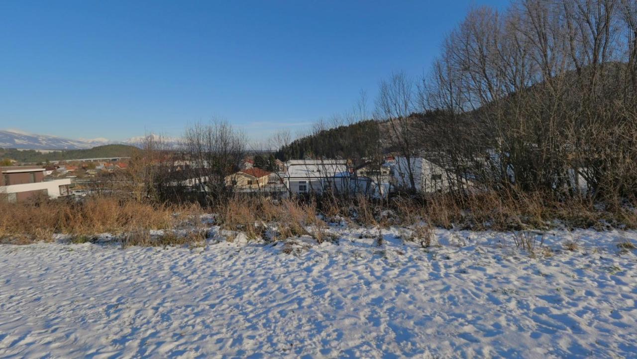Вилла Apartmanovy Dom S Virivkou, Pod Secnom, Liptovsky Jan Липтовски-Микулаш Экстерьер фото